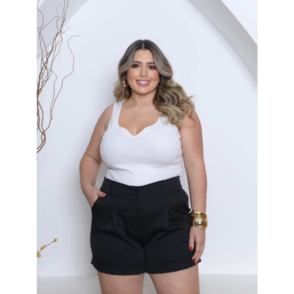 Short Alfaiataria Feminino Plus Size – Elegante, Confortável e Estiloso G1 ao G3 em Tecido Alfaiataria /Short em Oferta na Shopee