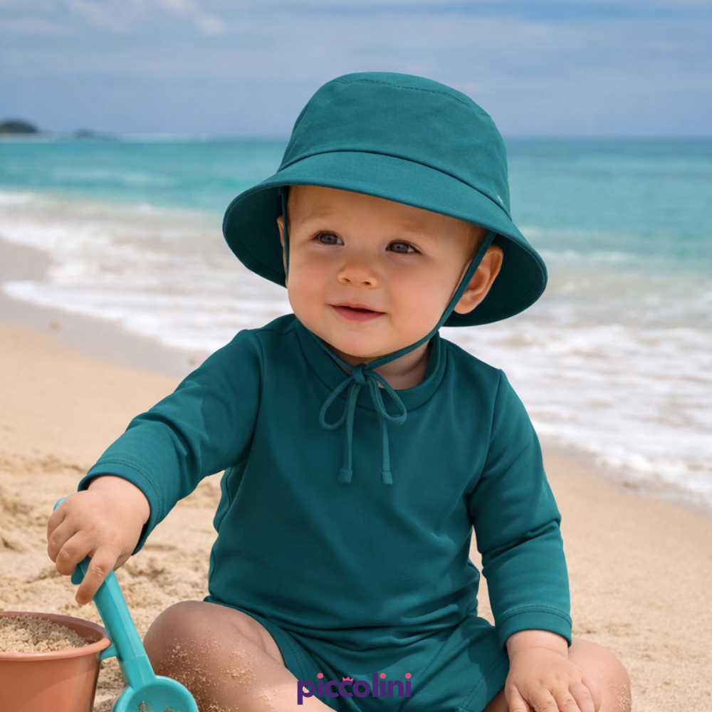 Kit Macacão + Chapéu Proteção Solar UV50+ Praia Verão Menino/Menina Roupa de Banho