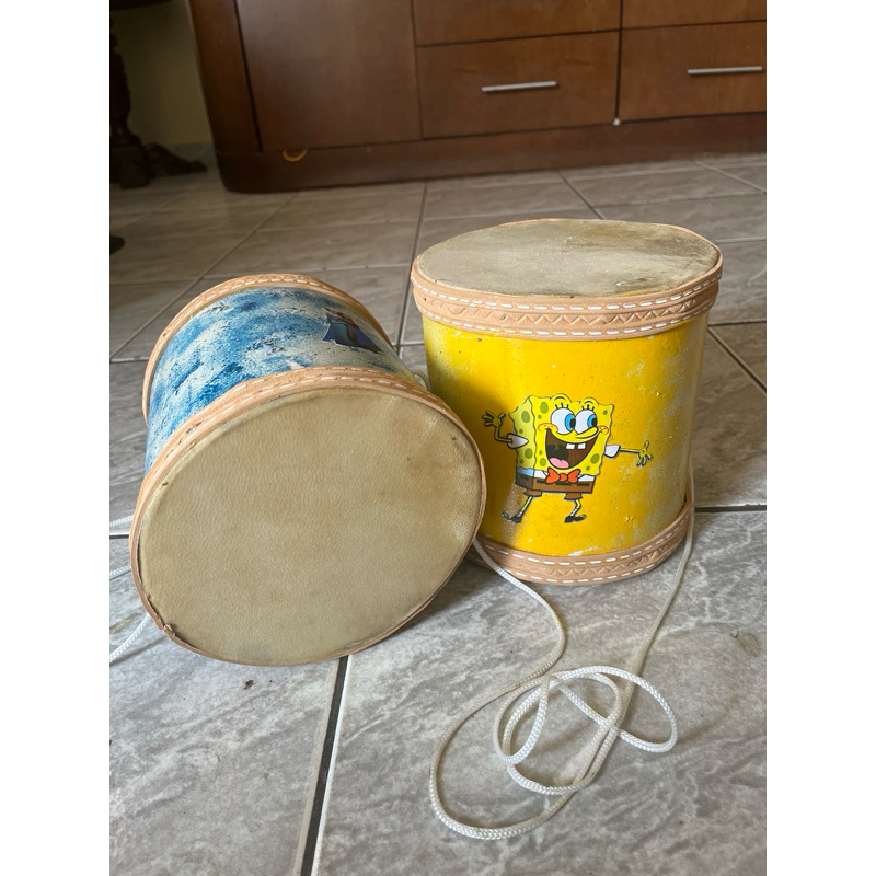 Bumbo com 2 baquetas Bob Esponja- instrumento de percussão para crianças instrumento musical tambor