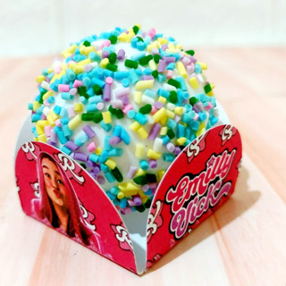 Forminhas de Brigadeiro Personalizada da EMILLY VICK para Festa de Aniversário em Oferta na Shopee