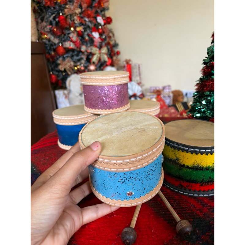 Mini Tamborzinho com 1 baqueta - 🥁 tambor instrumento musical percussão criança escola brinquedo educativo banda