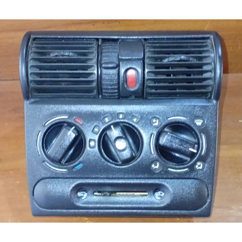 Comando de Ar Chevrolet Corsa Wind / Corsa Classic – Original Usado – Funcionando