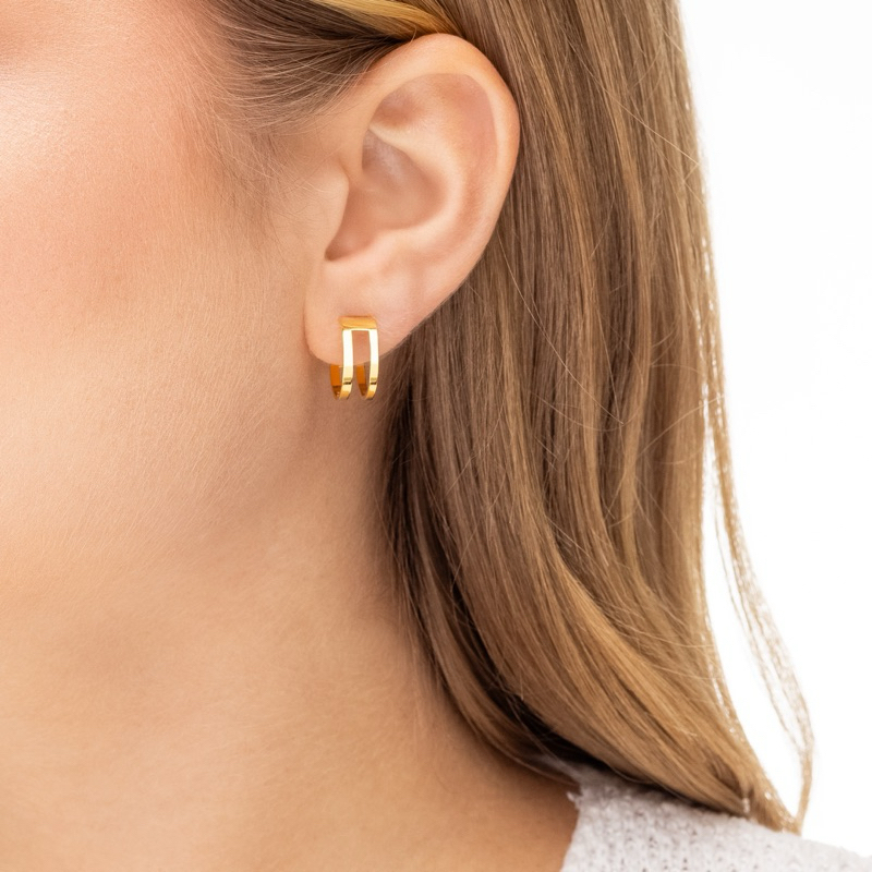 Brinco Argola Feminina Vazada Lisa Banhada A Ouro 18k- Brinco Argola Dourada Mania De Madame