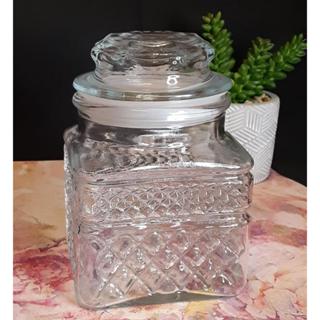 Bomboniere de Vidro Com Tampa Multiuso Elegante e Decorativa Pote 600ML15x9 CM em Oferta na Shopee