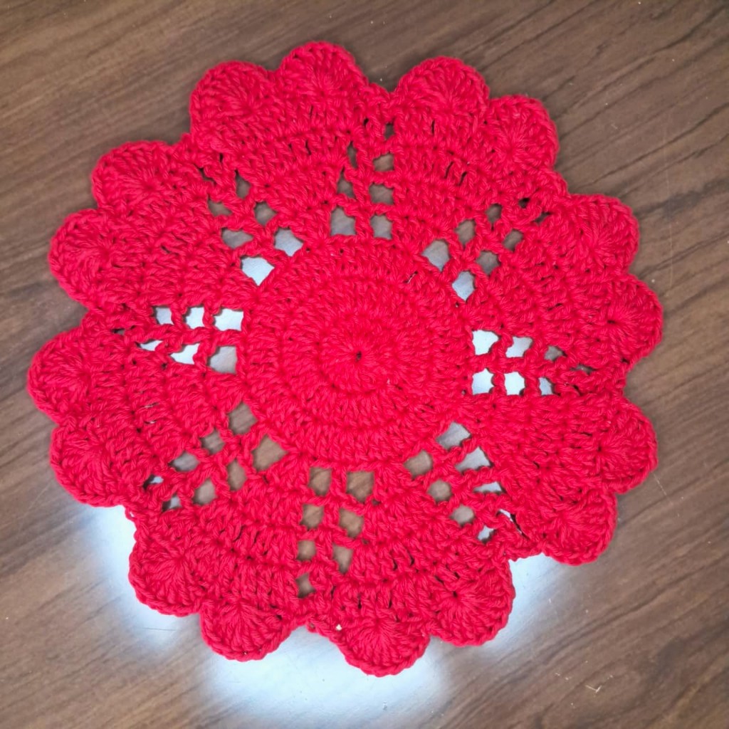 Kit 12 Sousplat Suplat Crochê Centro Mesa Crochet Porta Copos Decoração Mesa Posta Cozinha Centrinho
