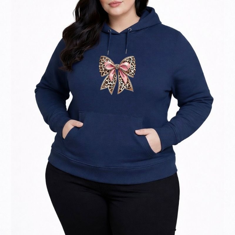 Moletom Casaco Feminino Plus Size G1 ao G5 Blusa de Frio Estampa Laço Flanelada Bolso e Capuz Novidade Quentinho