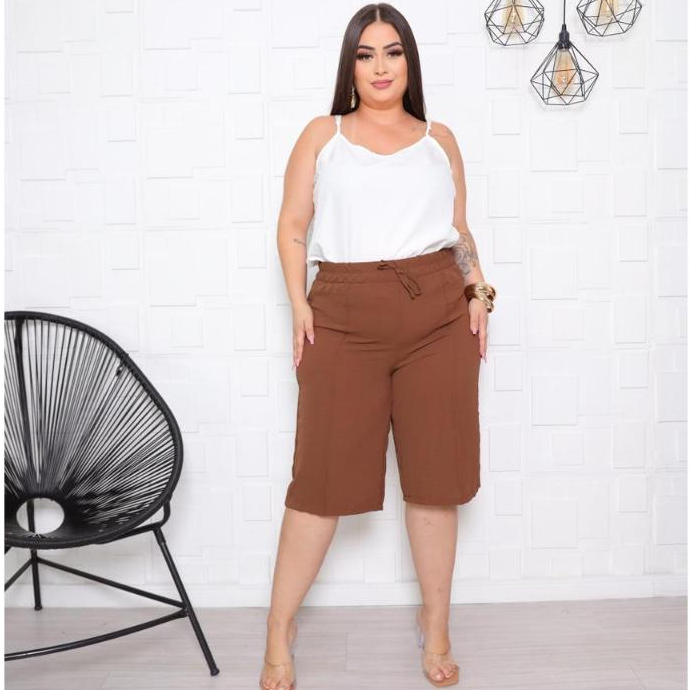 Bermuda Feminina Plus Size Cintura Alta com Elástico – Confortável, Casual e Elegante em Oferta na Shopee