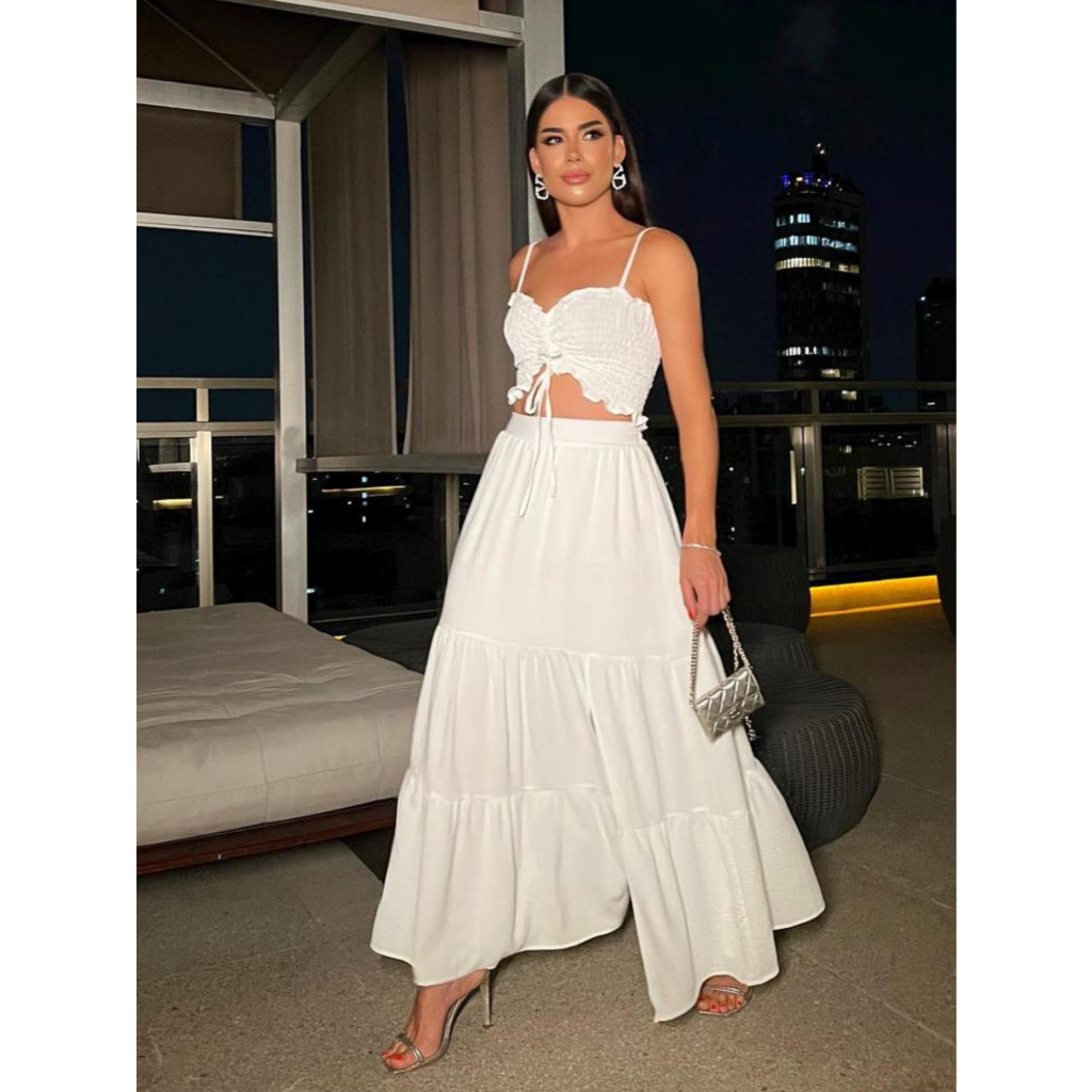 Conjunto Feminino Branco Vermelho Saia Lonfa e Cropped Alcinha Praia Festa Final De Ano Natal