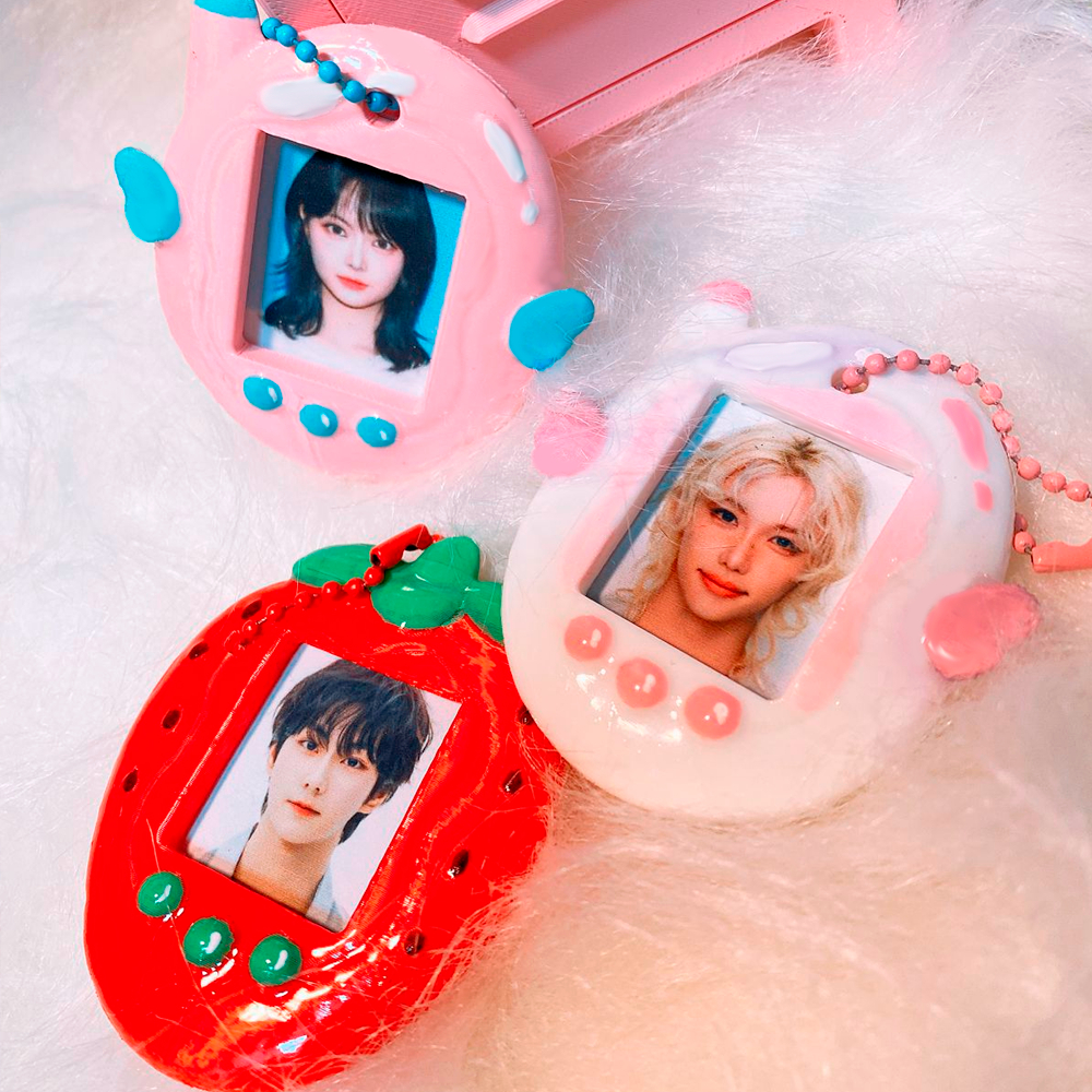 ID holder - Tamagotchi 2.0