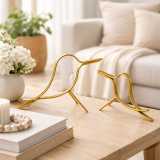 Escultura minimalista enfeite kit  pássaros decorativos em metal dourado e preto em Oferta na Shopee