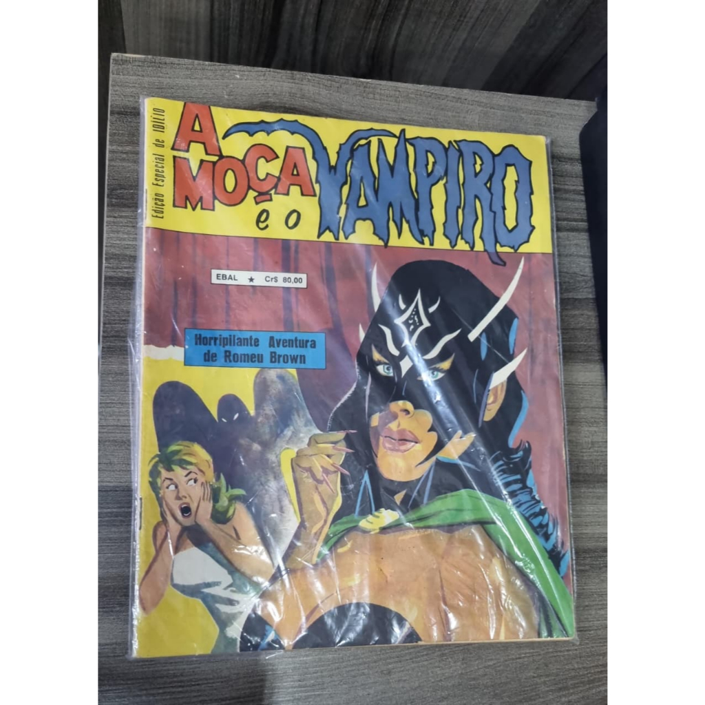 Revista Edicao Especial de Idilio "A moca e o Vampiro"