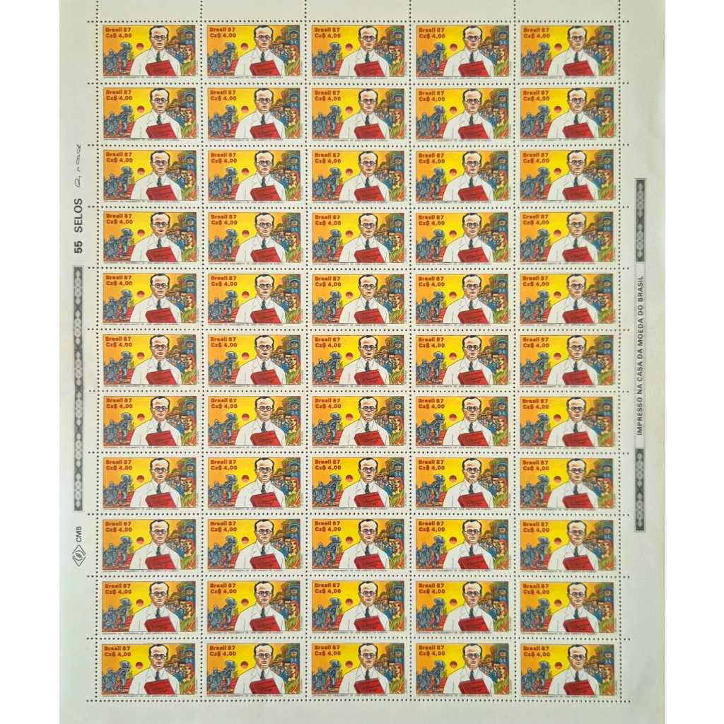 Folha completa com 55 selos dos correios em cada folha em Oferta na Shopee