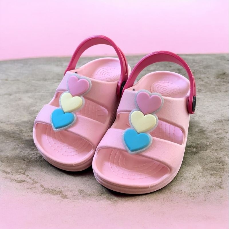 Sandália infantil para Meninas três corações antialérgico Papete confortável em Oferta na Shopee