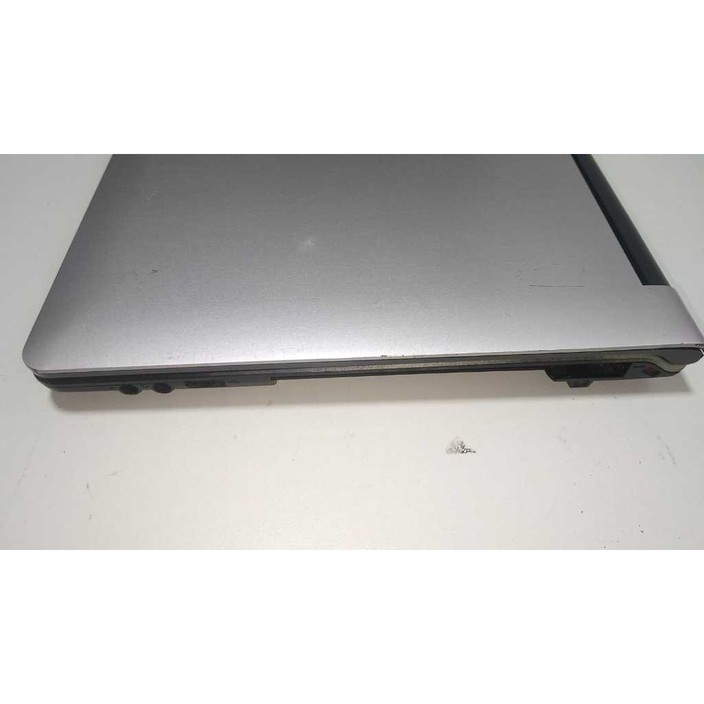 Base + Tampa notebook Positivo XS7010
