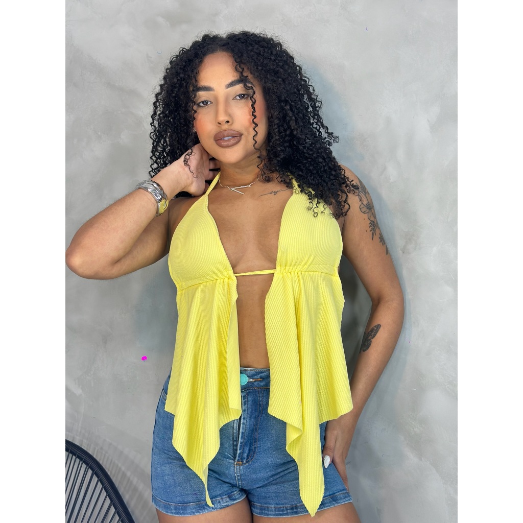 Cropped Bata Cortininha Boho amarração com bojo alça fina soltinha