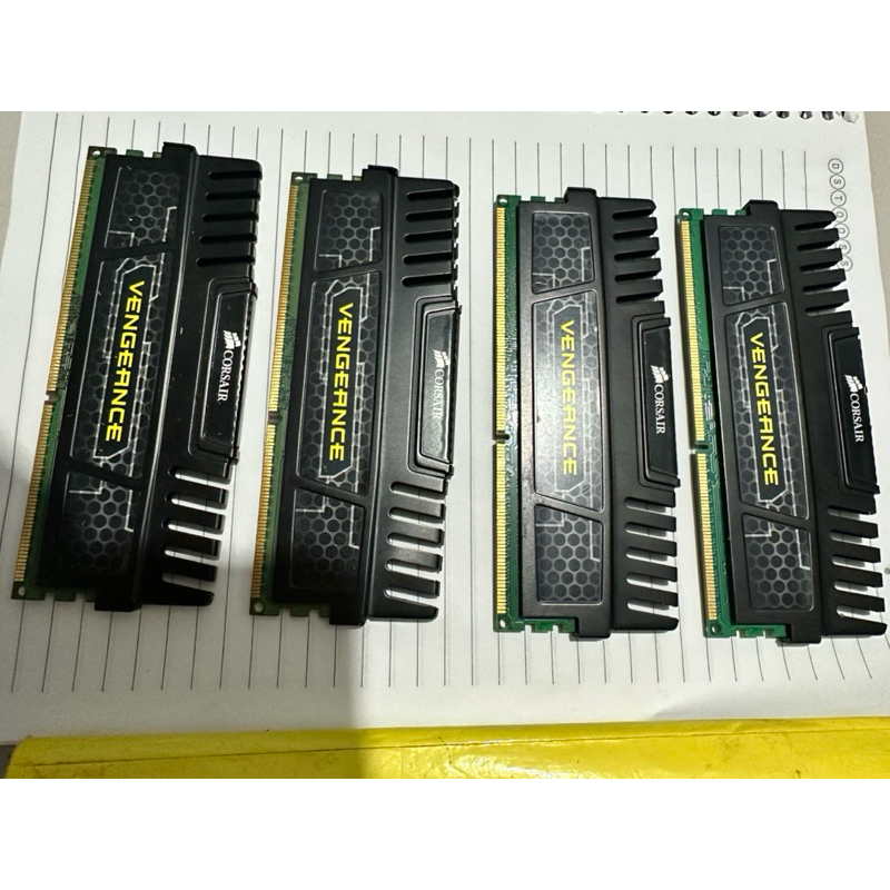 Kit Memória Corsair Veagence 4x4 Ddr3 1600 mhz