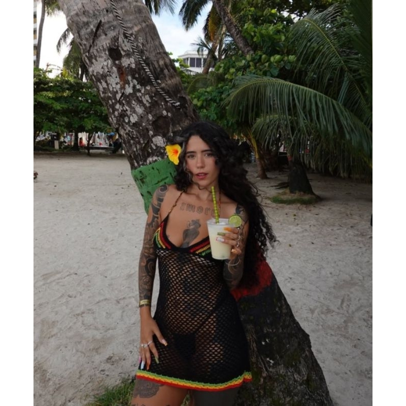 Vestido Maresia em crochê moda feminina verão carnaval estilo reggae curto