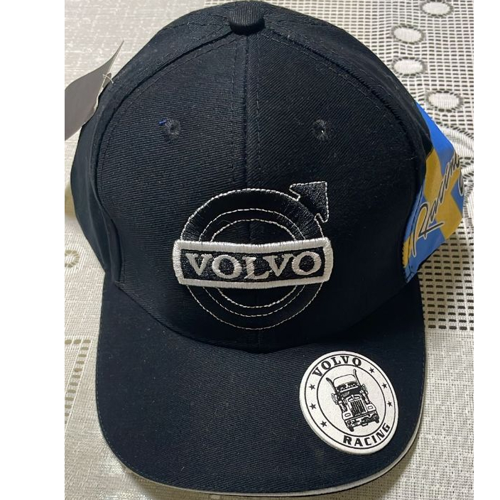 BONE VOLVO RACING - PRETO - ABA PRETA - SIMBOLO VOLVO - BANDEIRA SUÉCIA