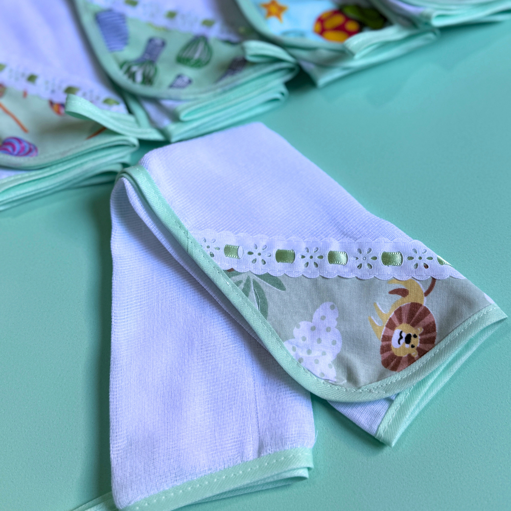 Fraldinha Paninho de Boca Porta Chupeta para Bebê com 5 Unidades