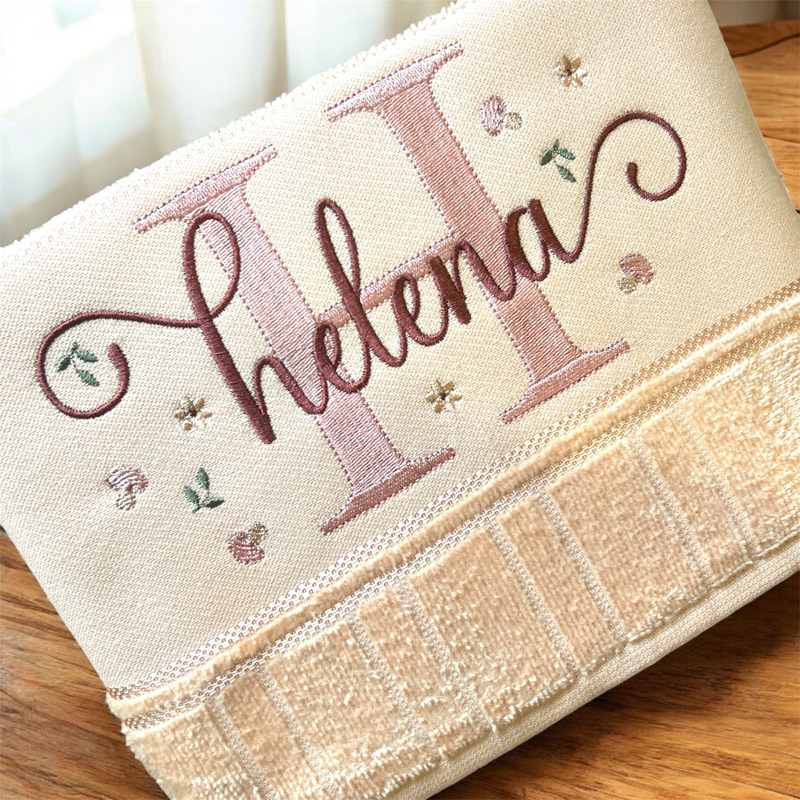 Toalha de Banho Bordada Personalizada Com Nome e Desenho para Presente Lembrancinha em Oferta na Shopee