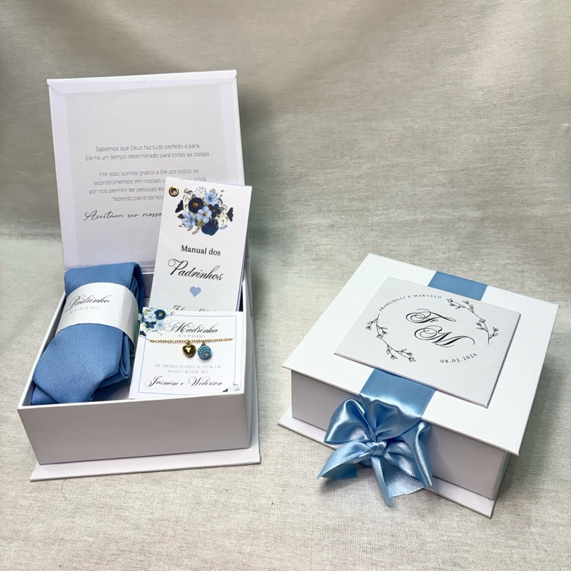 Caixa para Padrinhos de Casamento com pulseira, gravata e manual em Oferta na Shopee
