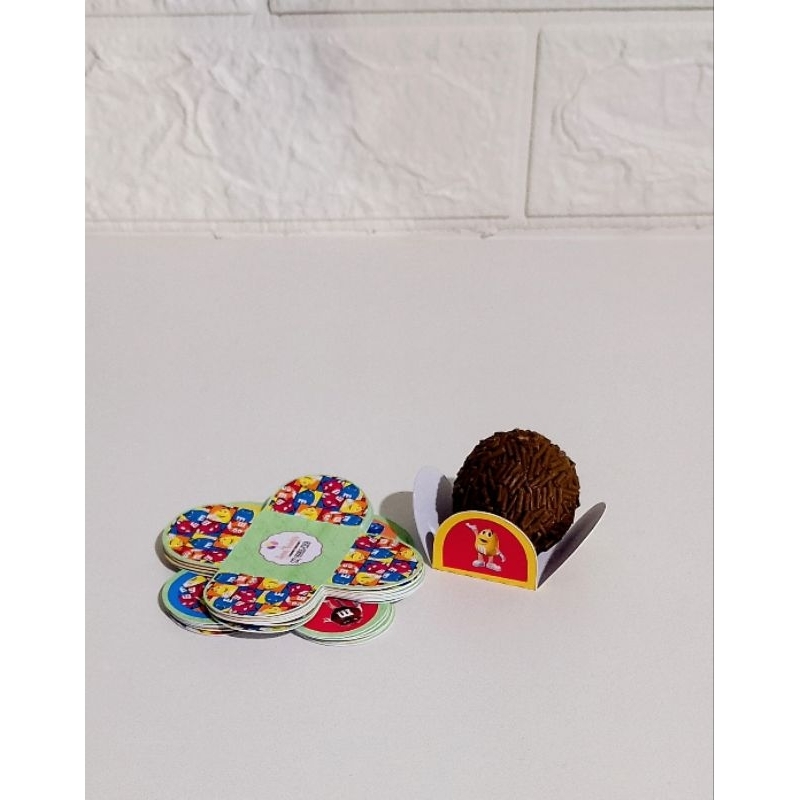 Forminhas para docinhos personalizada M&M/ decoração para mesa de festa, aniversário, Mesversário
