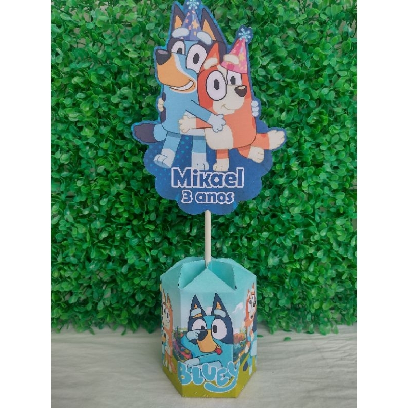 CENTRO DE MESA BLUEY E BINGO/pegue e monte  enfeite para festa de aniversário lembrancinha personalizada do tema blue
