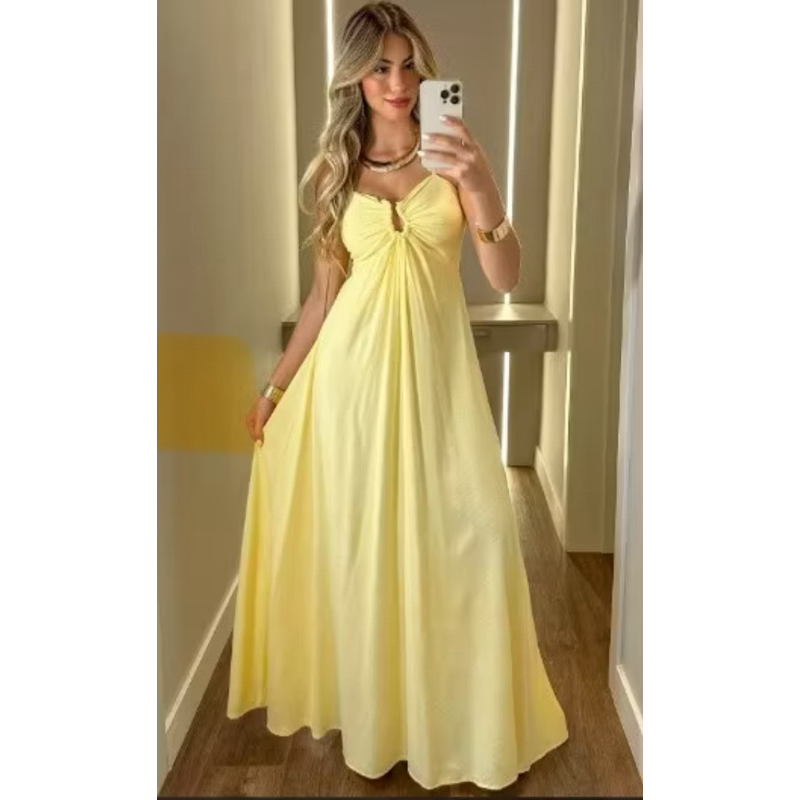 VESTIDO LONGO COM DETALHE EM FIVELA COM FLUIDEZ