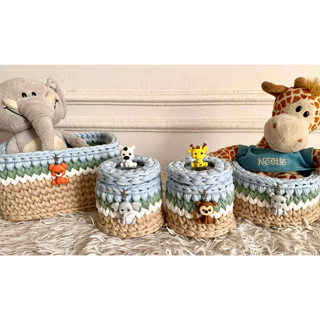 kit Higiene Bebê 4 peças em Fio de Malha Artesanal - Decoração Quarto do Bebê - Enxoval em Oferta na Shopee