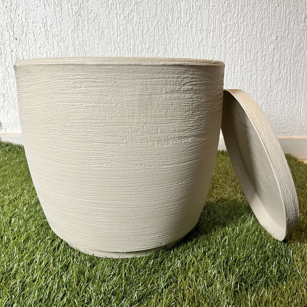 Vaso Decorativo Polietileno para Plantas Bojo Redondo Com Prato Medidas 30x35x26cm em Oferta na Shopee