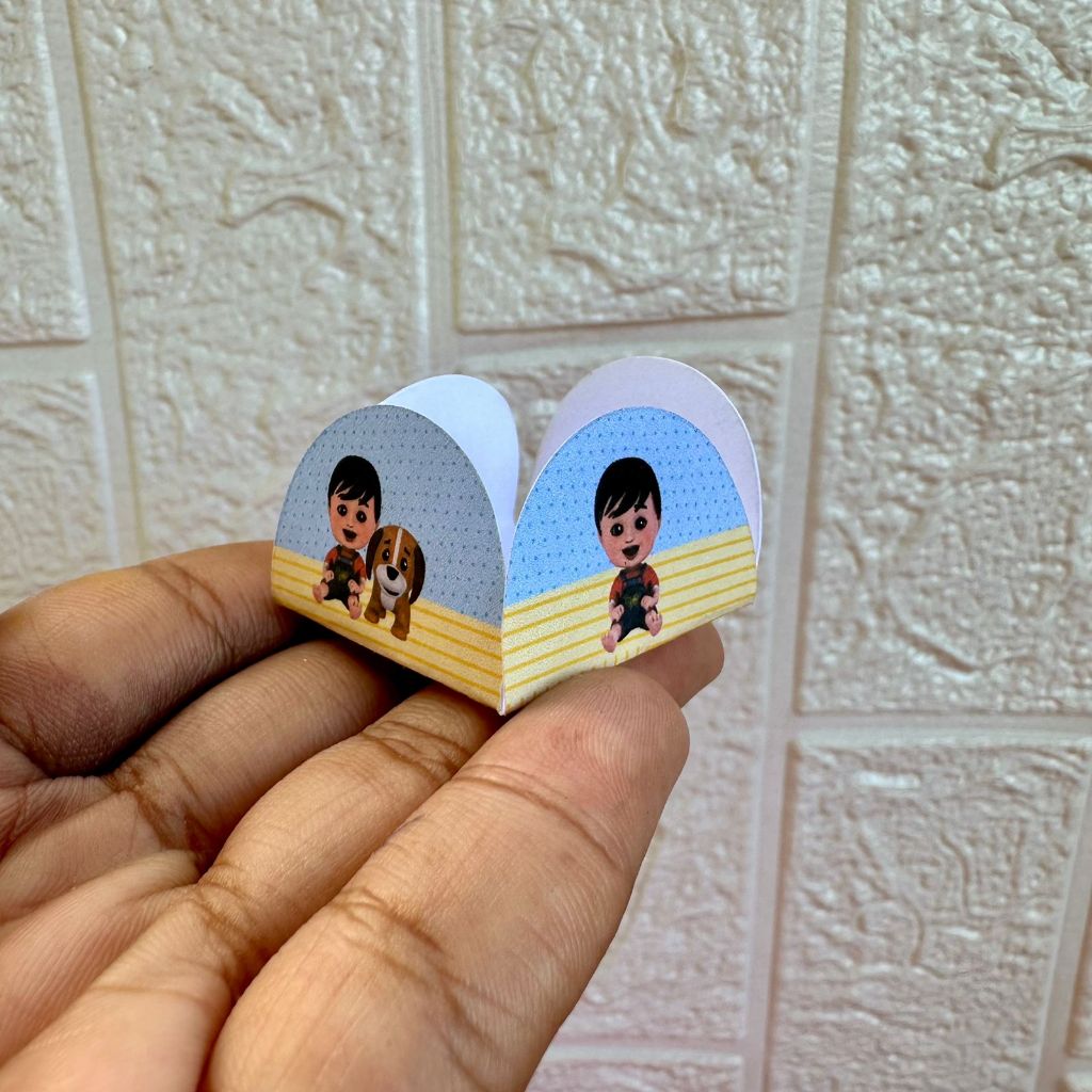 100 Forminhas Para Doces Bento e Totó - *Não Personalizavel*  Envio Imediato em Oferta na Shopee