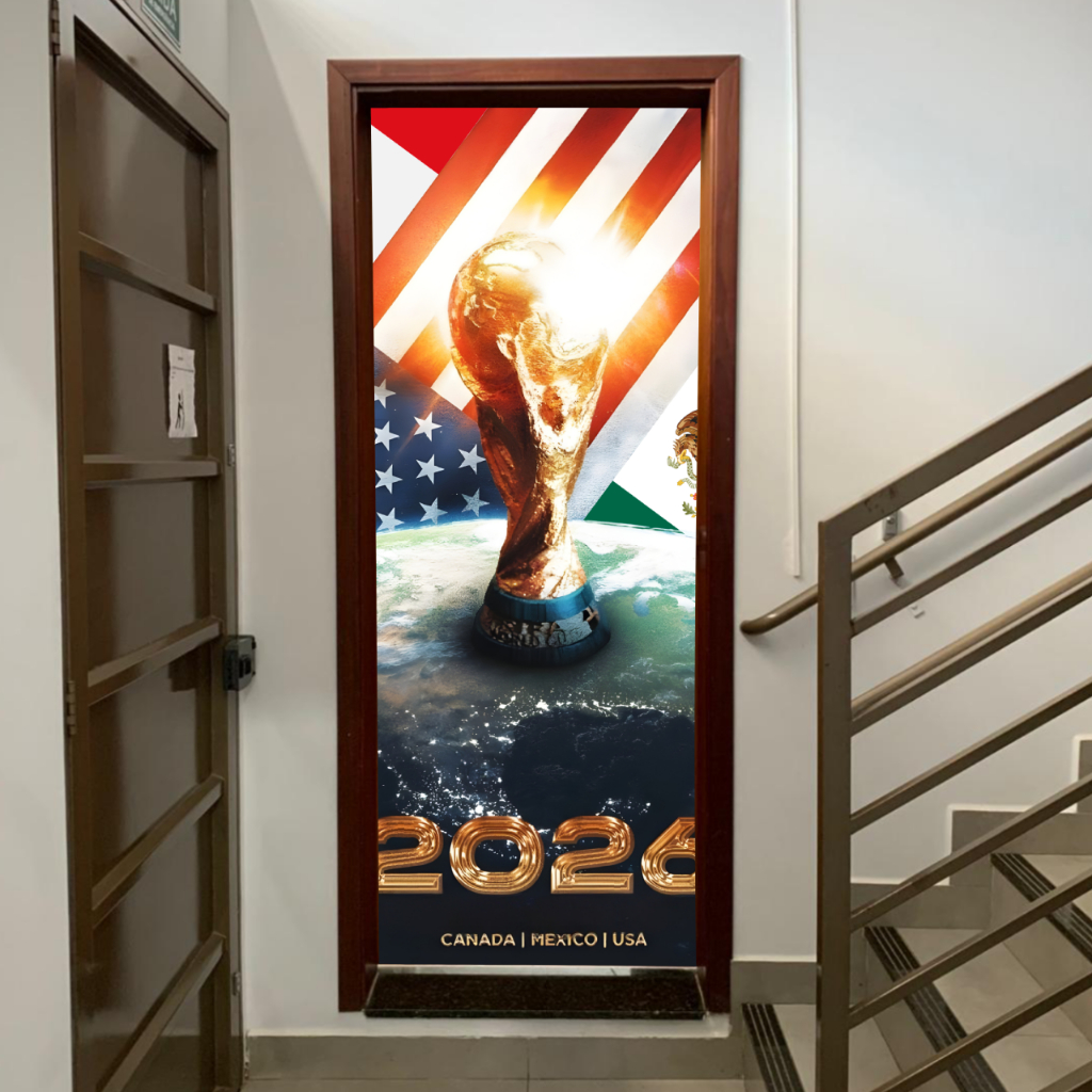 Capa De Porta Futebol 2026 Mascotes Países E Taça C/Elástico Lavável Não Desbota Maior Evento Do Ano
