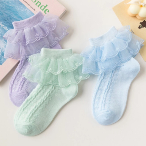 Meia Infantil Princesa com Dupla Camada de Tule Bordado ref: A35 em Oferta na Shopee