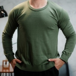 Camisa Masculina de Tricot Suéter Básico Manga Longa de Frio Liso Gola Redonda M G GG Outono/Inverno