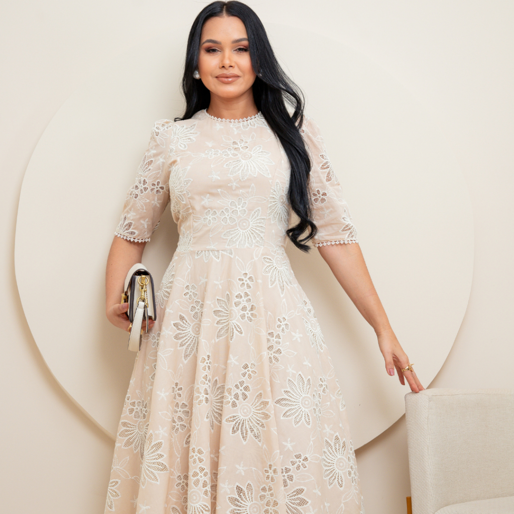 Vestido Francy 2 Feminino em Tecido Lesê 100% Algodão, Forrado e Confortável para Qualquer Ocasião