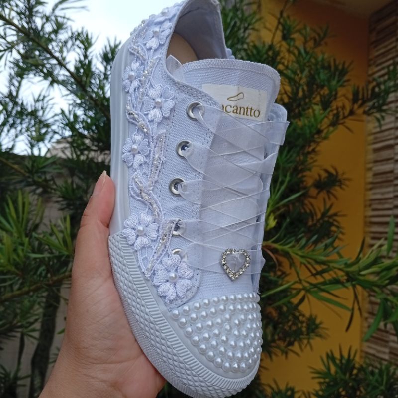 Tênis branco feminino festa noiva