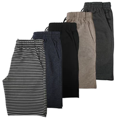Kit 4 Bermudas Masculinas de Moletom Para Treino Academia e Dia a Dia em Modelos Lisas e Listradas.