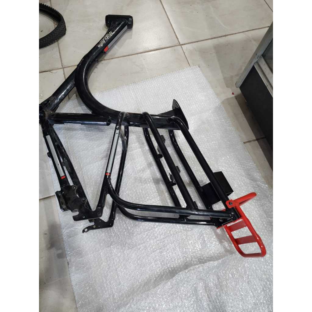 Quadro Aro 20 caloi Mobylette em Aluminio Novo e-vibe Possui Alguns Detalhes sem rabeta mobilete