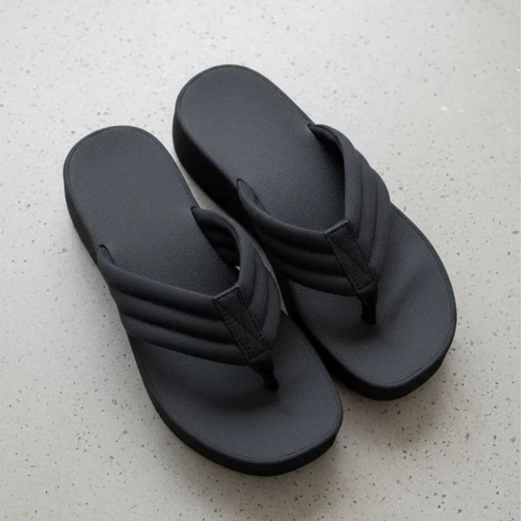 Chinelo Nuvem Feminino de Dedo Tamanco Anabela Plataforma Flatform Ortopedico Leve Macio Confortavel