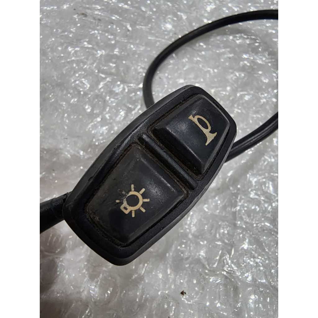 botao e cabo acionador farol e buzina da bike caloi e-vibe mobylette original de bike desmontada