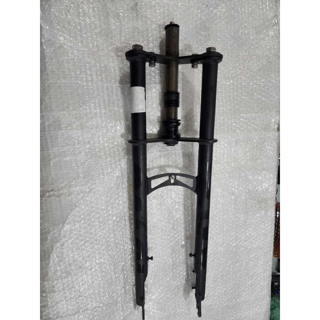 garfo fixo doia andares bike caloi evibe mobylette original de bike desmontada ja vai com a caixa de direçao