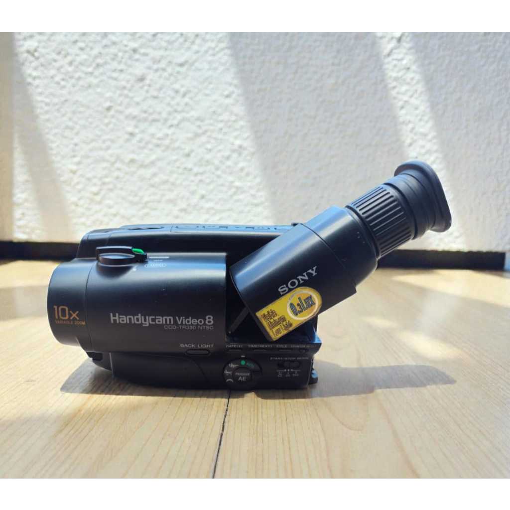 Filmadora Sony Ccd-tr330 Para Retirar pc Sem garantia  leia adescrição