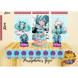 Kit é só um Bolinho Tema Hatsune Miku Chibi em Oferta na Shopee
