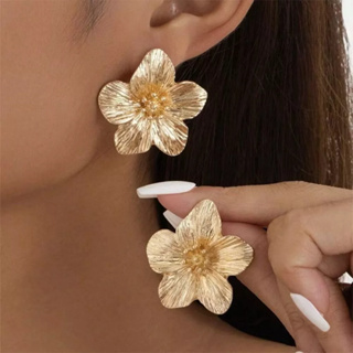 Brinco de Flor de Lirio Folheados a Ouro 18K Elegância e Luxo Acessório Único Minimalista em Oferta na Shopee