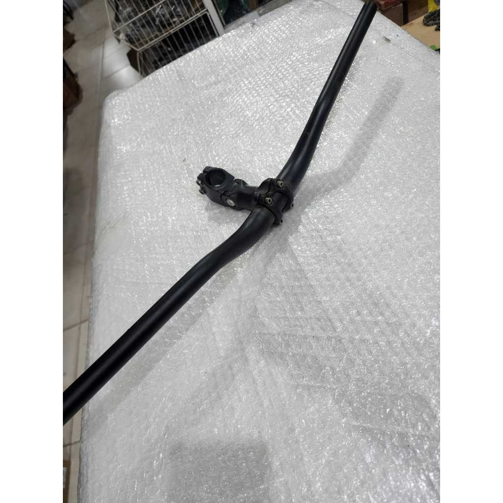 gidon da bike caloi easy rider oriinal com a mesa de reulagem comprimento 660mm ambos em aluminio