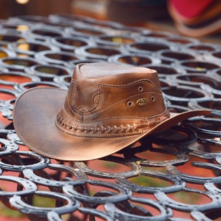 Chapéu Country em Couro cor Taupe Festa de Peão Vaquejada Linha Barretos Kapell em Oferta na Shopee