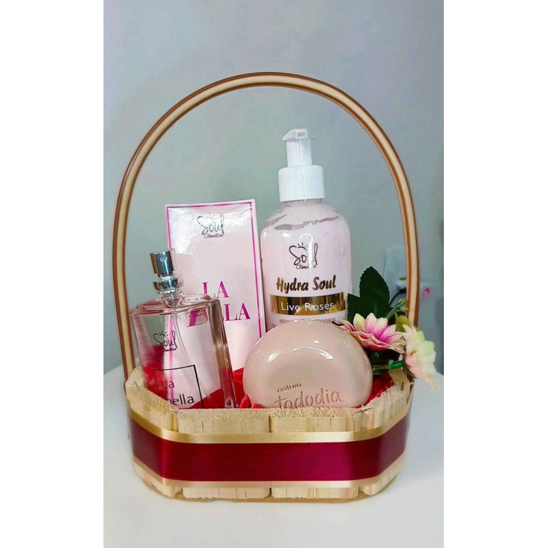 Kit Presente Feminino Cesta Luxo - Perfume, Hidratante Hydra Soul e Natura Tododia