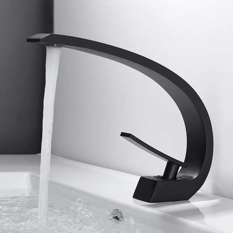 Torneira Lavatório Banheiro Preta Fosco Metal Luxo – Mista Quente/Frio, Estilo Moderno em Oferta na Shopee