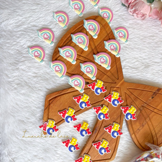 Aplique emborrachado infantil escolar com 5 e 10 unidades em Oferta na Shopee