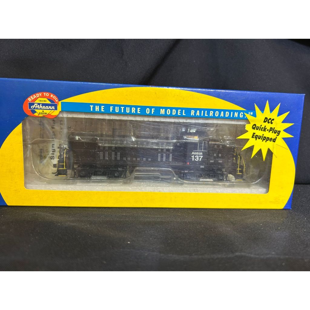 Ferromodelo Locomotiva Trem HO Athearn RS3 DCC Ready